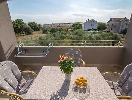 Apartman Nina *