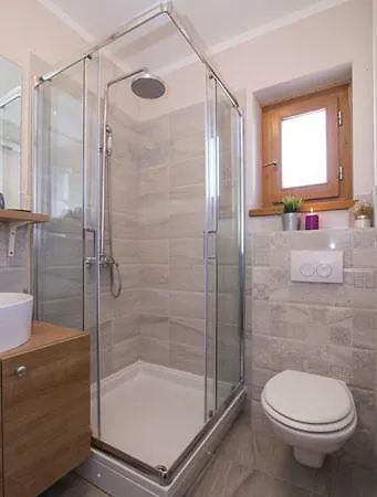 Apartman Nina *