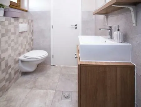 Nina * Biograd Na Moru