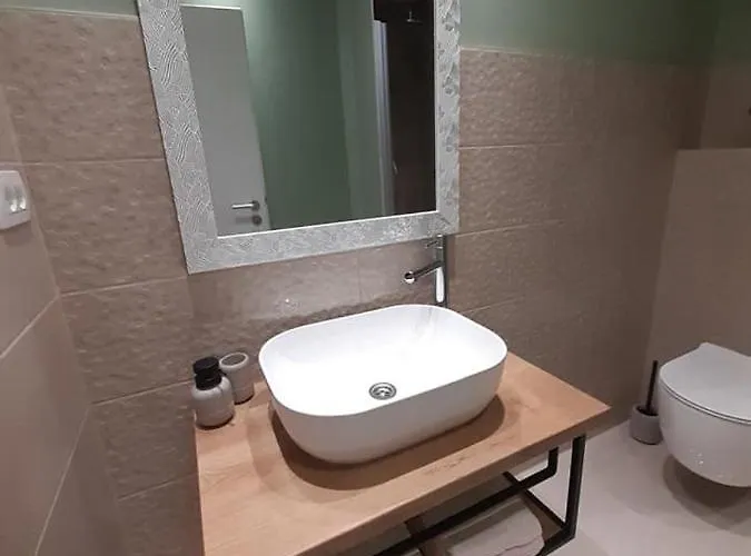 Nina Apartment