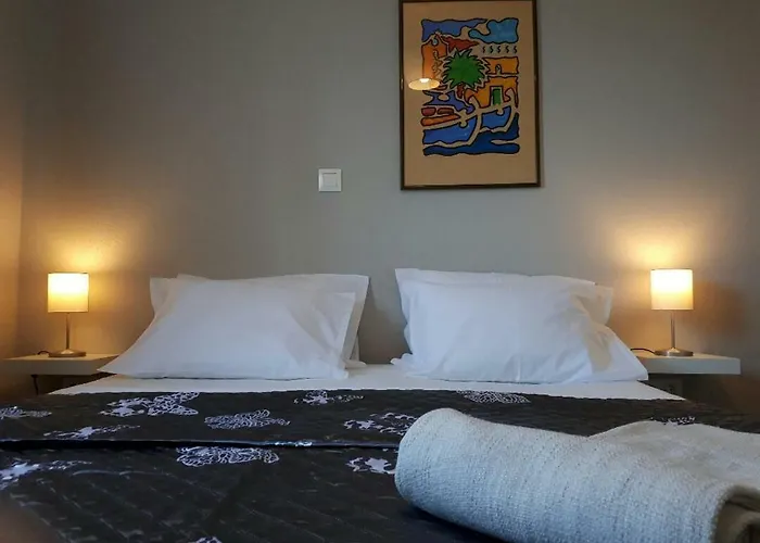 Nina Biograd Na Moru