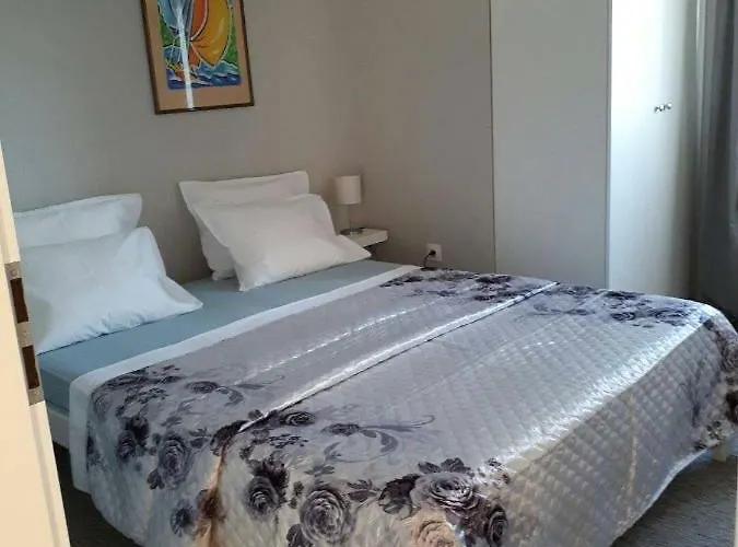 Nina * Biograd Na Moru