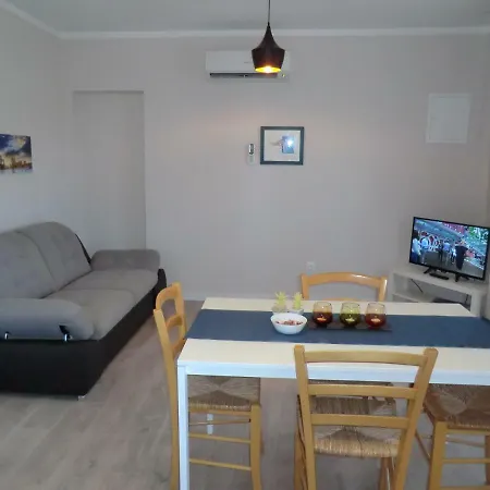 Nina Apartment