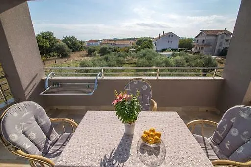 Appartement Nina *